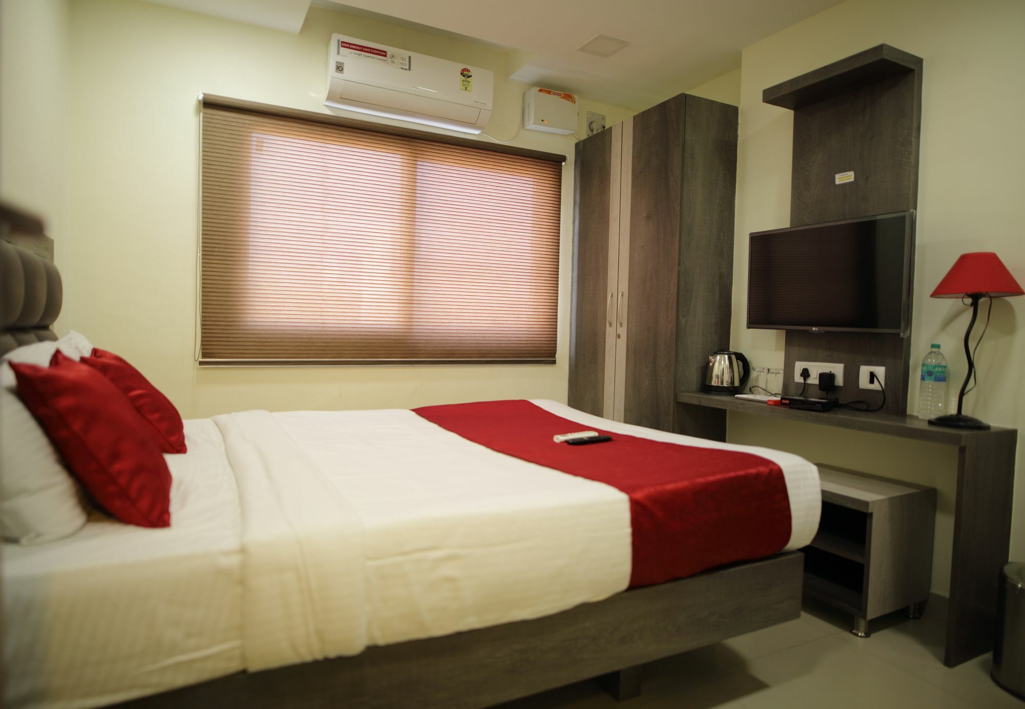 Hotel Venture Park, Omr, Thoraipakkam, Chennai Exterior foto