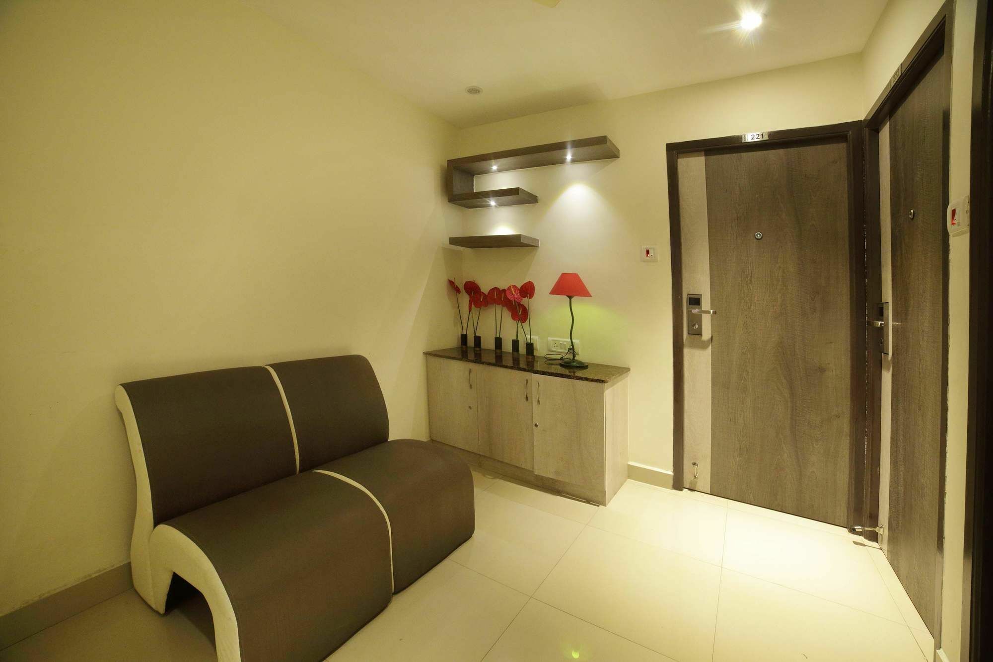 Hotel Venture Park, Omr, Thoraipakkam, Chennai Exterior foto