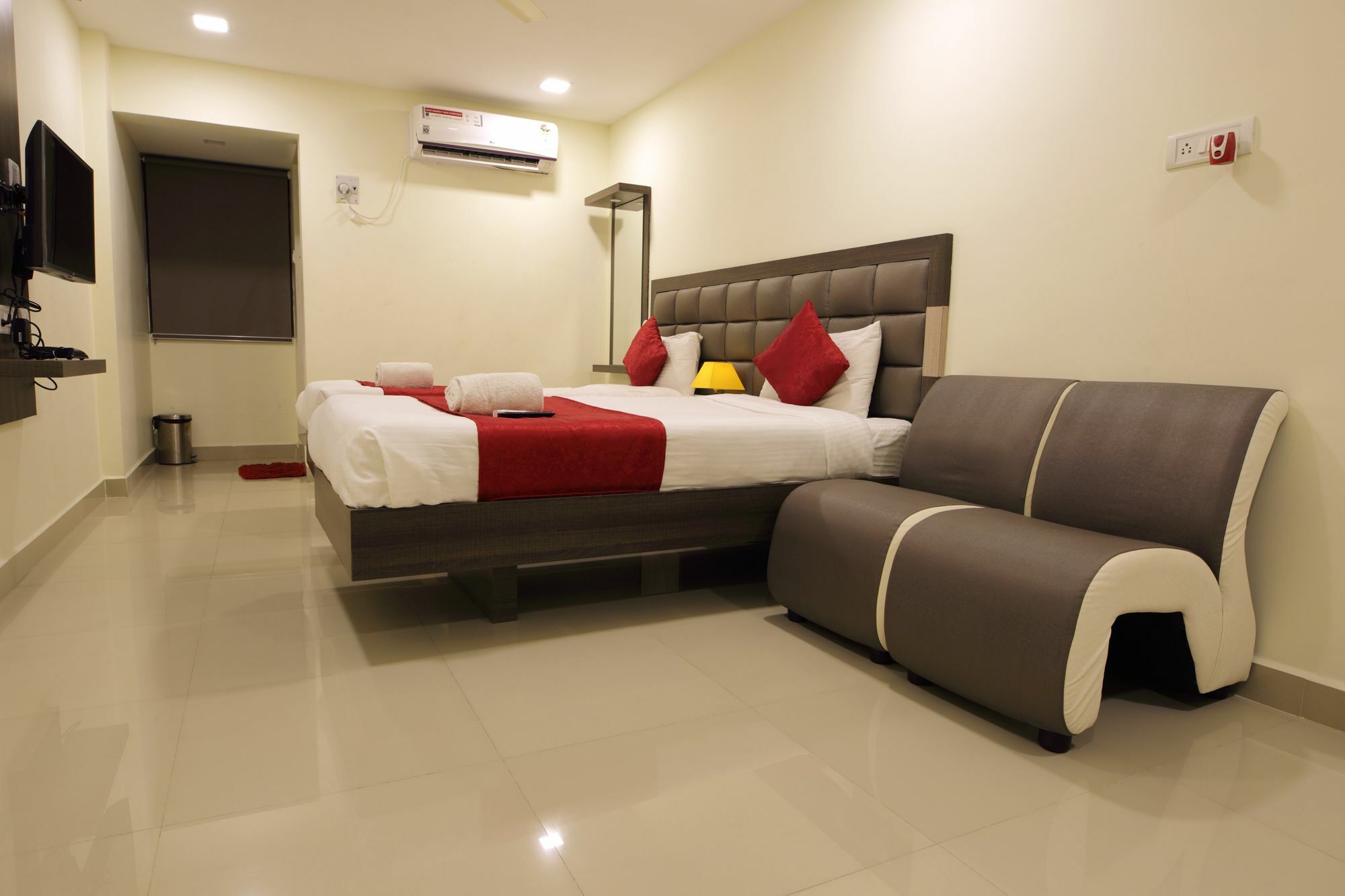 Hotel Venture Park, Omr, Thoraipakkam, Chennai Exterior foto