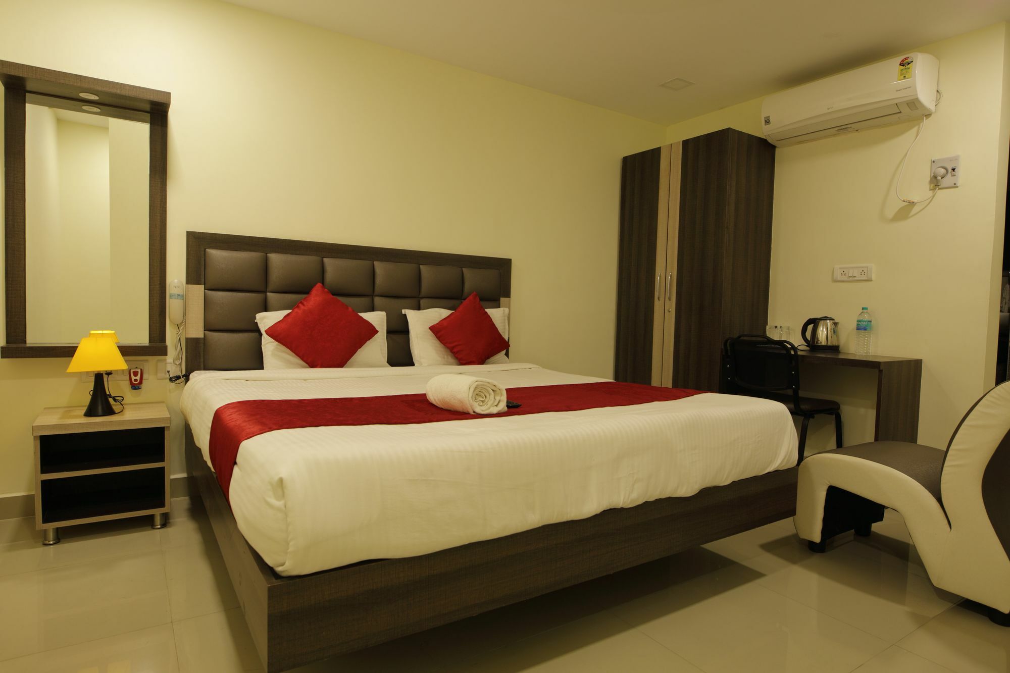 Hotel Venture Park, Omr, Thoraipakkam, Chennai Exterior foto